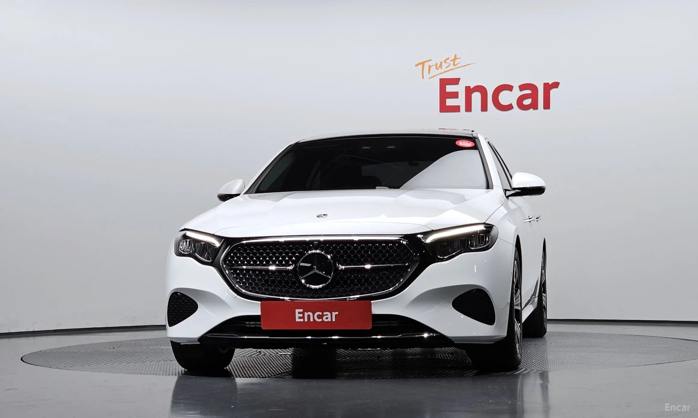 E-Class W214