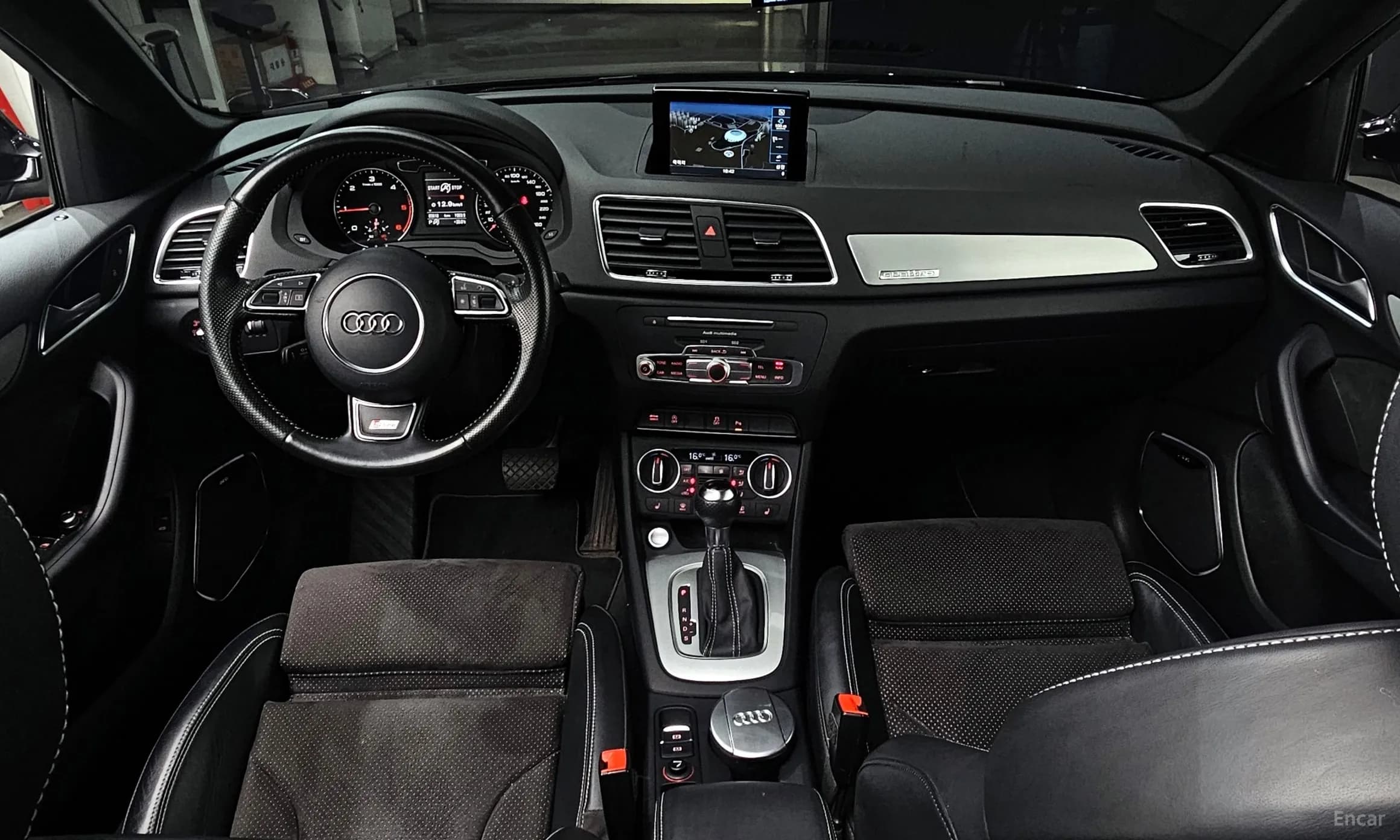 Q3