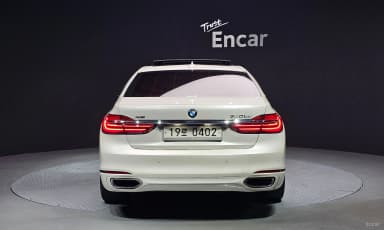 7 Series (G11)