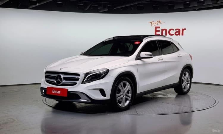 GLA-Class X156