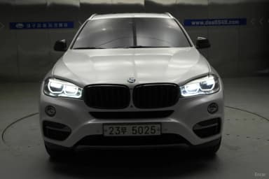 X6 (F16)