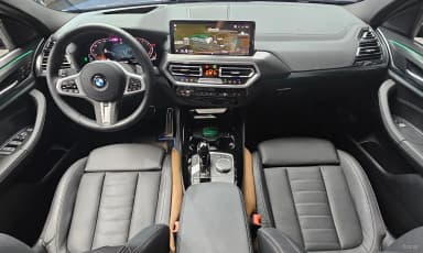 X4 (G02)