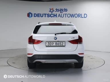 X1 (E84)