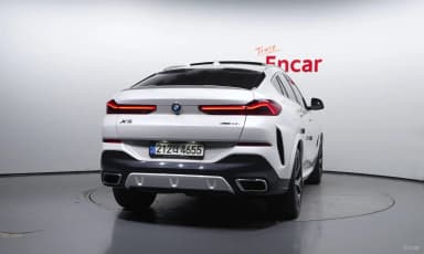 X6 (G06)