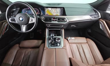 X6 (G06)