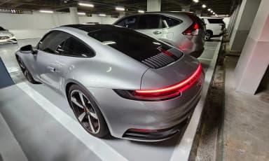 911 (992)