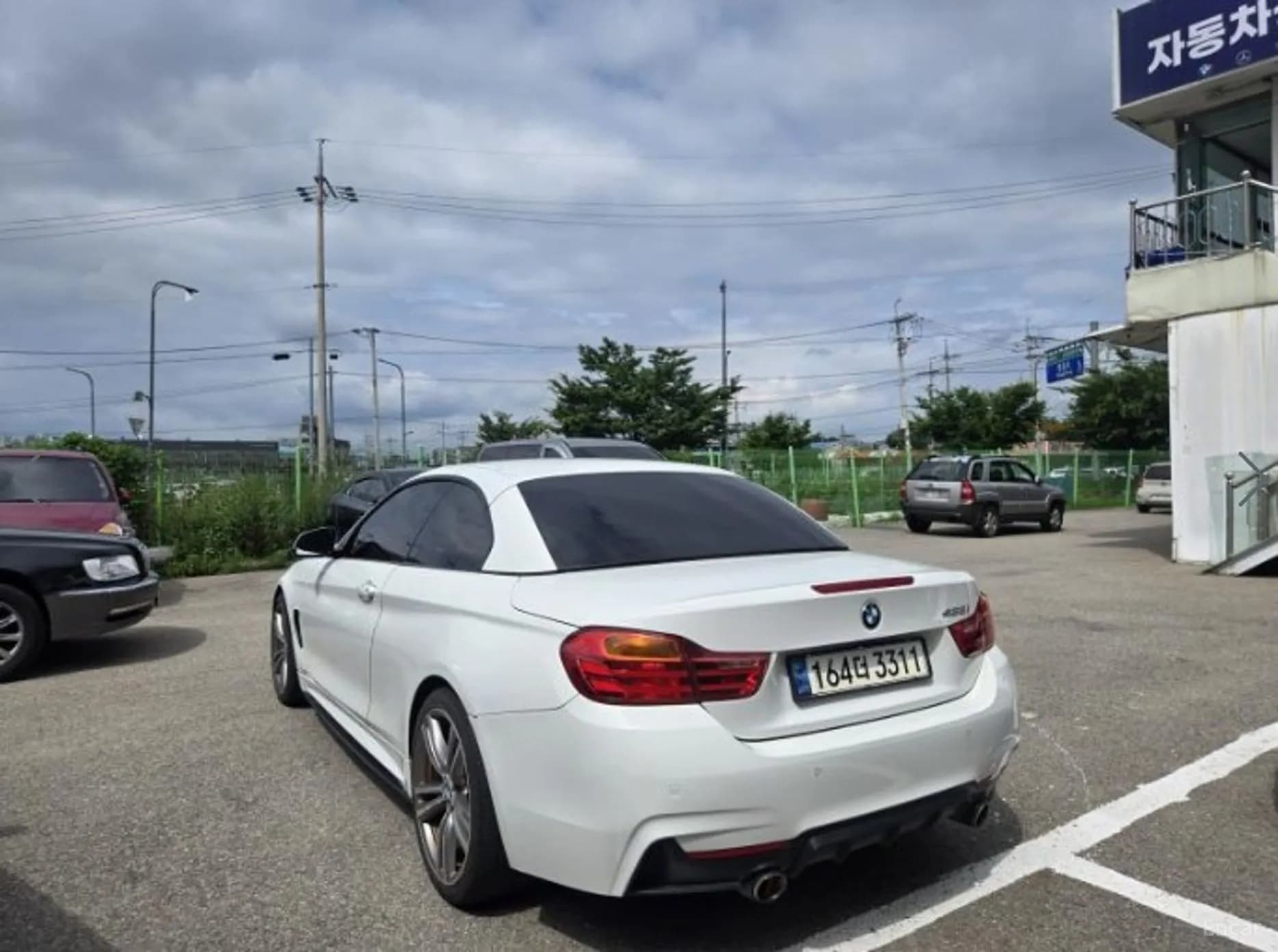Series 4 (F32)