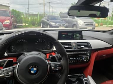 Series 4 (F32)