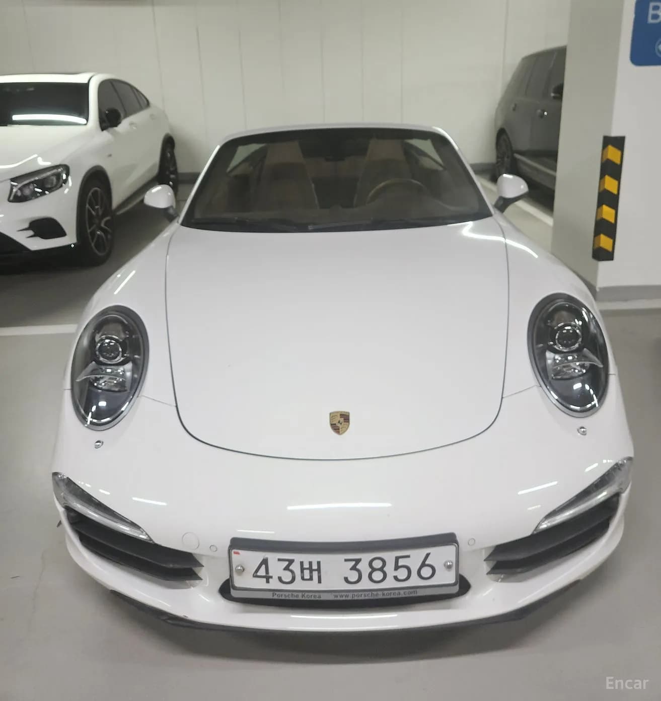 910