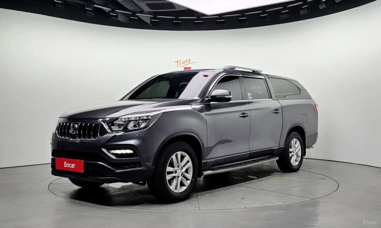 Rexton Sports Khan