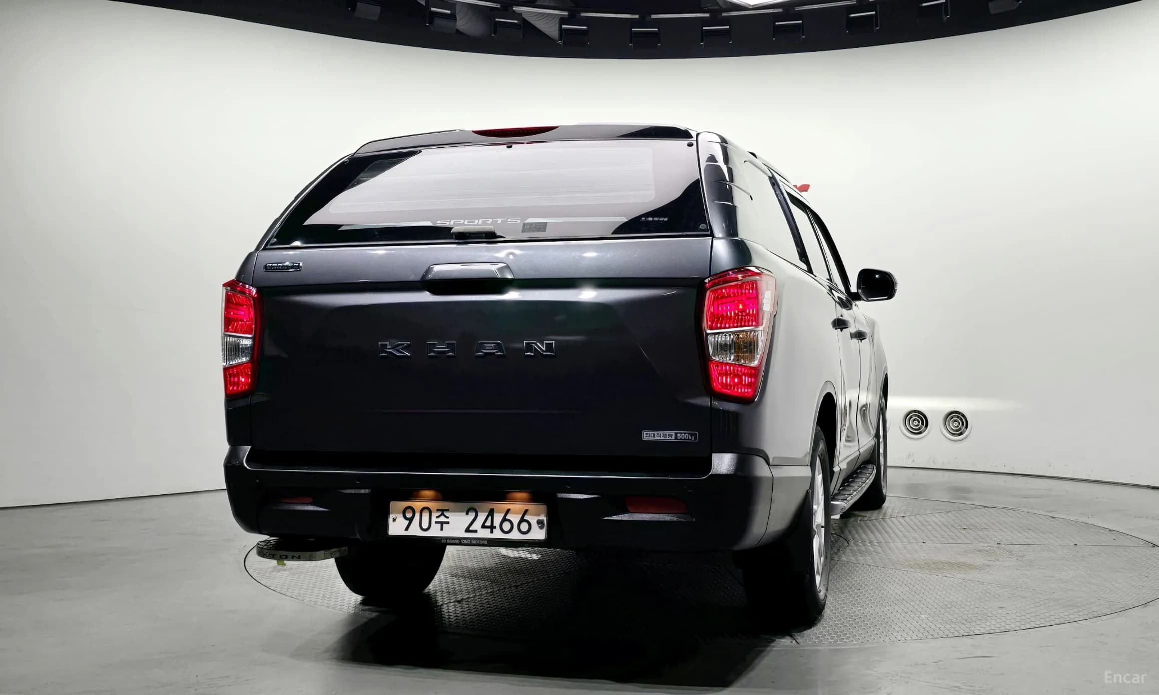 Rexton Sports Khan