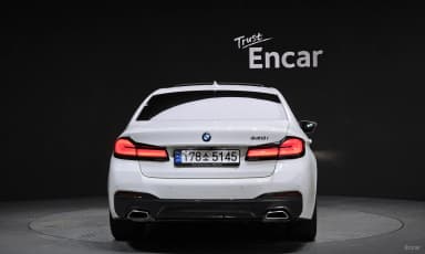 5 Series (G30)