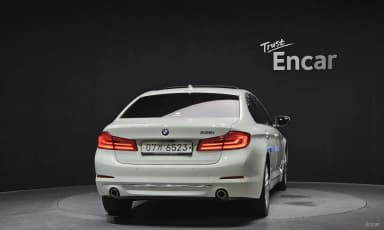 5 Series (G30)