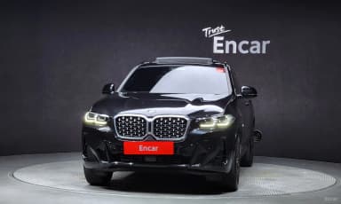 X4 (G02)