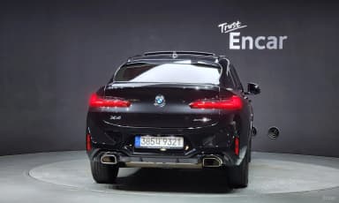 X4 (G02)