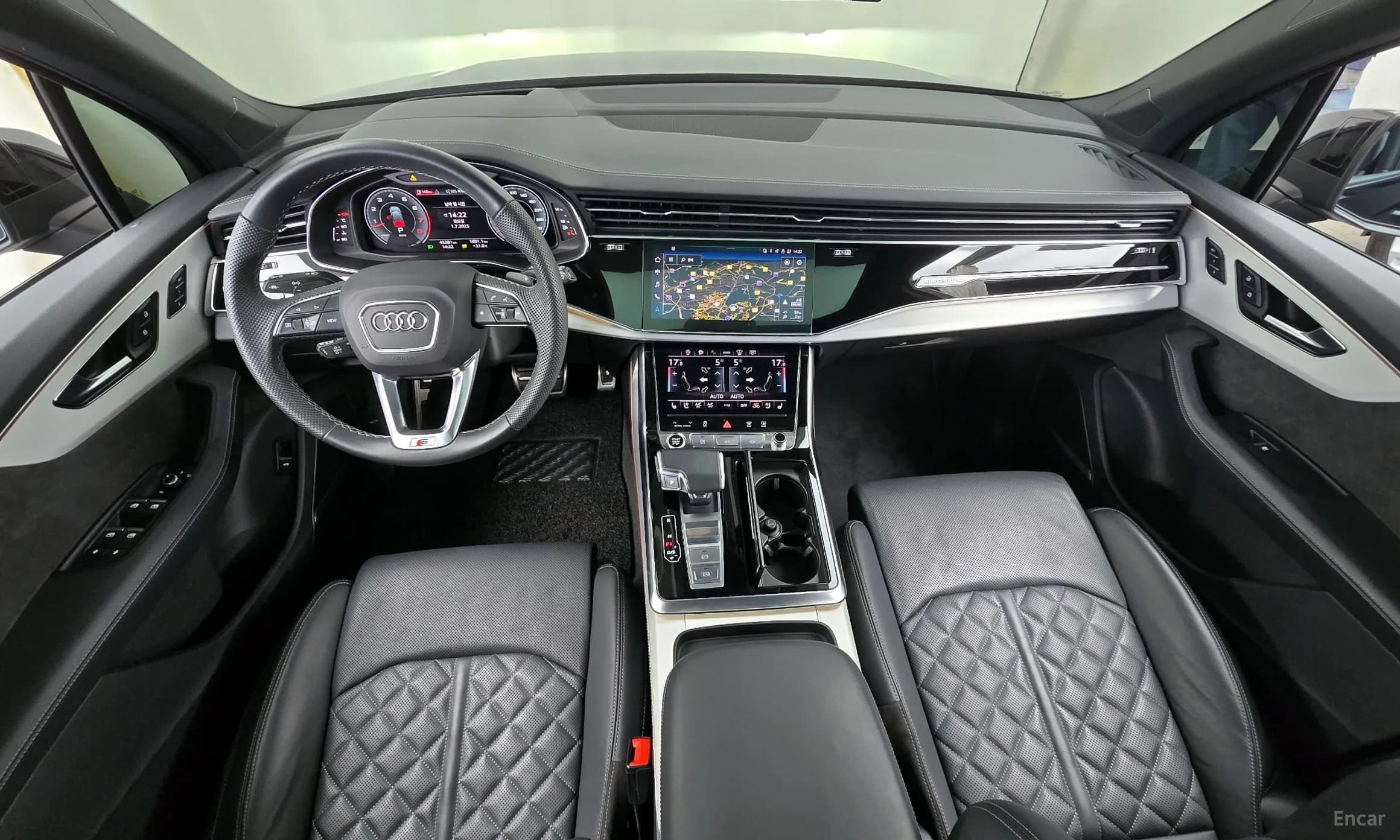 Q7 (4M)