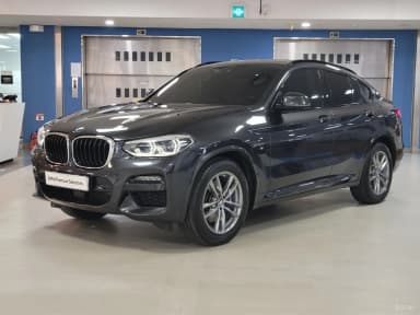 X4 (G02)