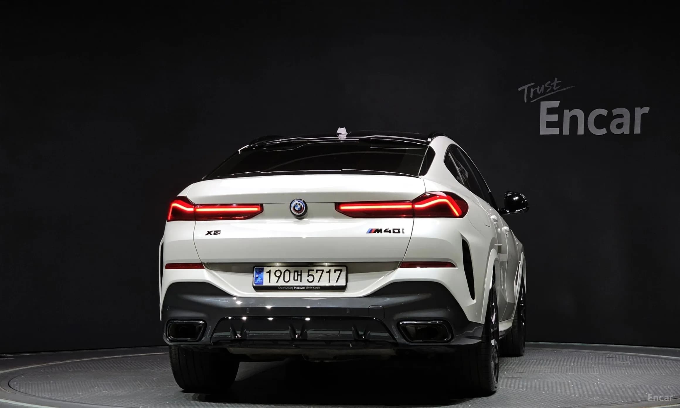 X6 (G06)