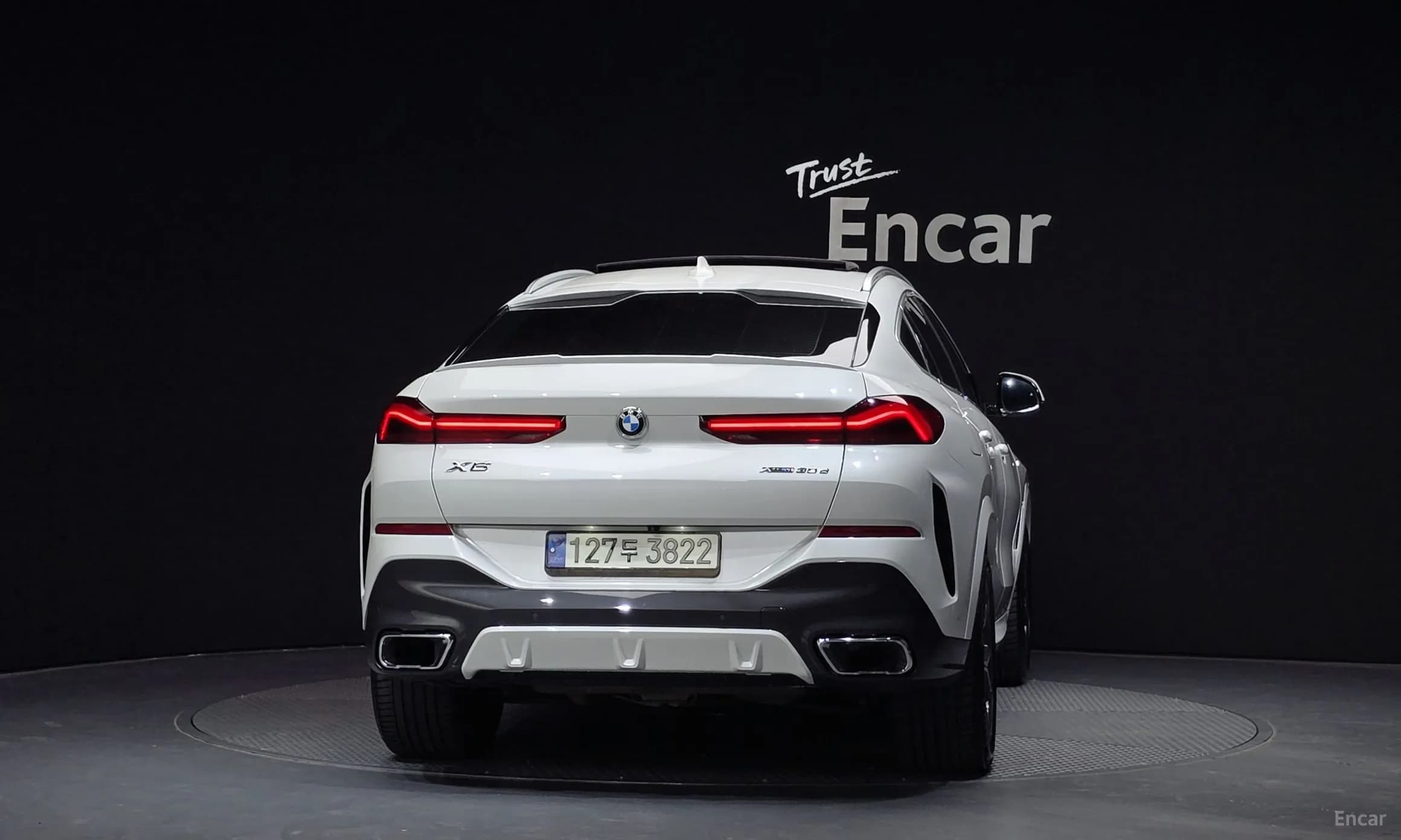 X6 (G06)