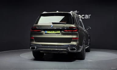 X7 (G07)