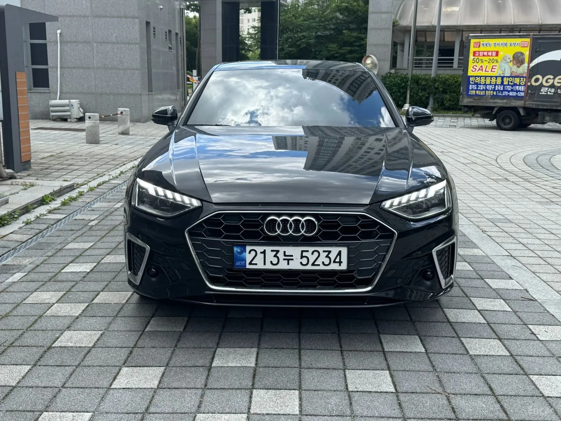 A4 (B9)
