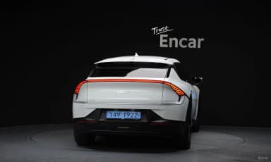 EV6