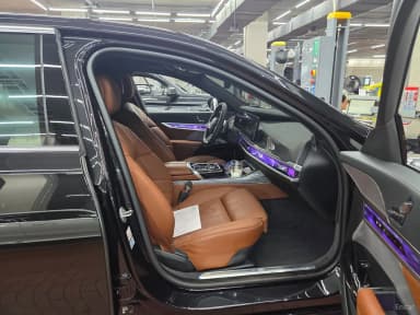 7 Series (G70)