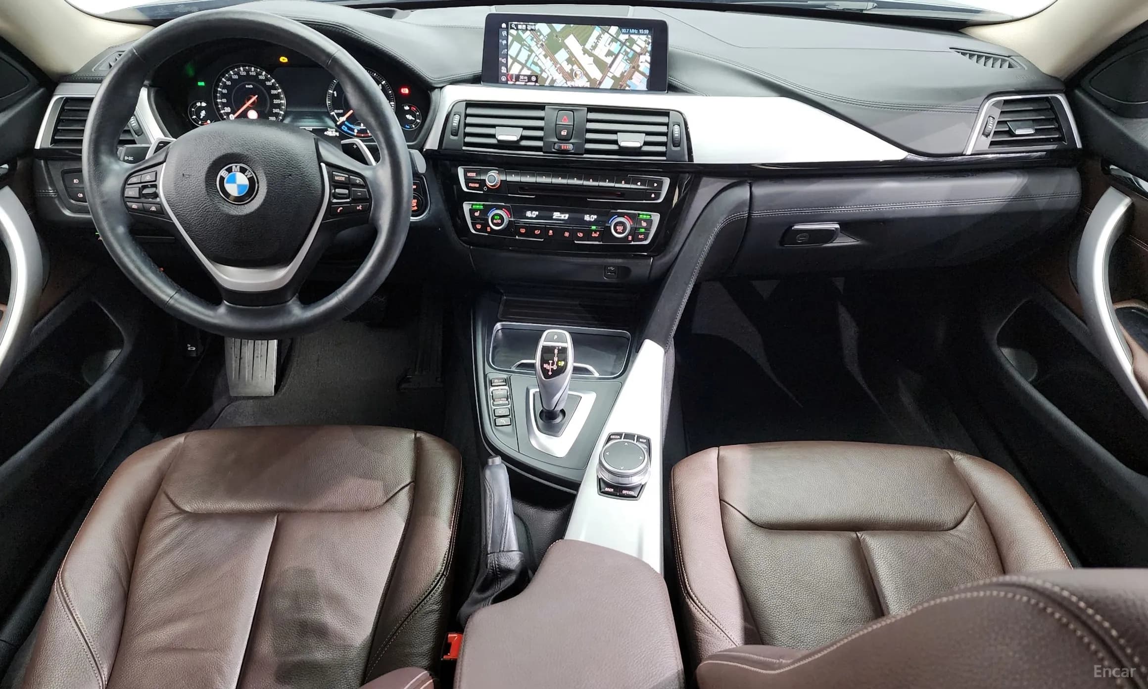 Series 4 (F32)