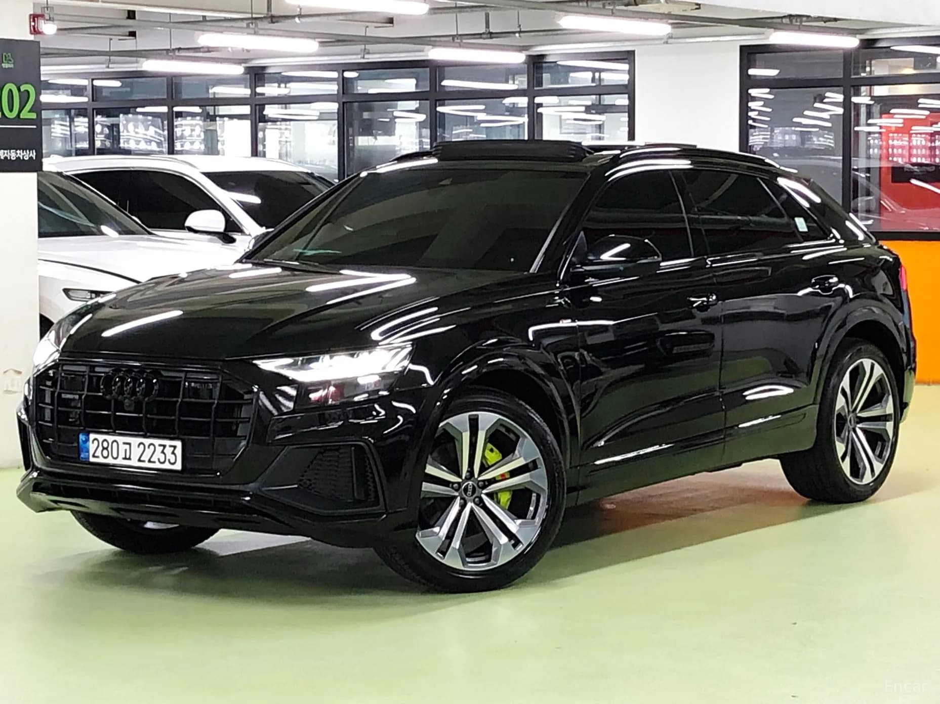 Q8 (4M)