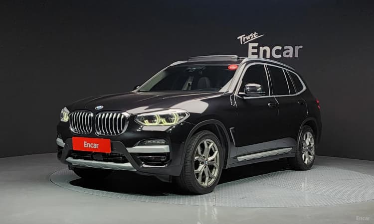 X3 (G01)