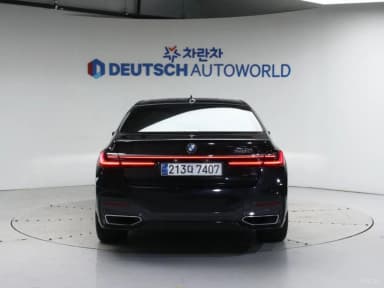 7 Series (G11)