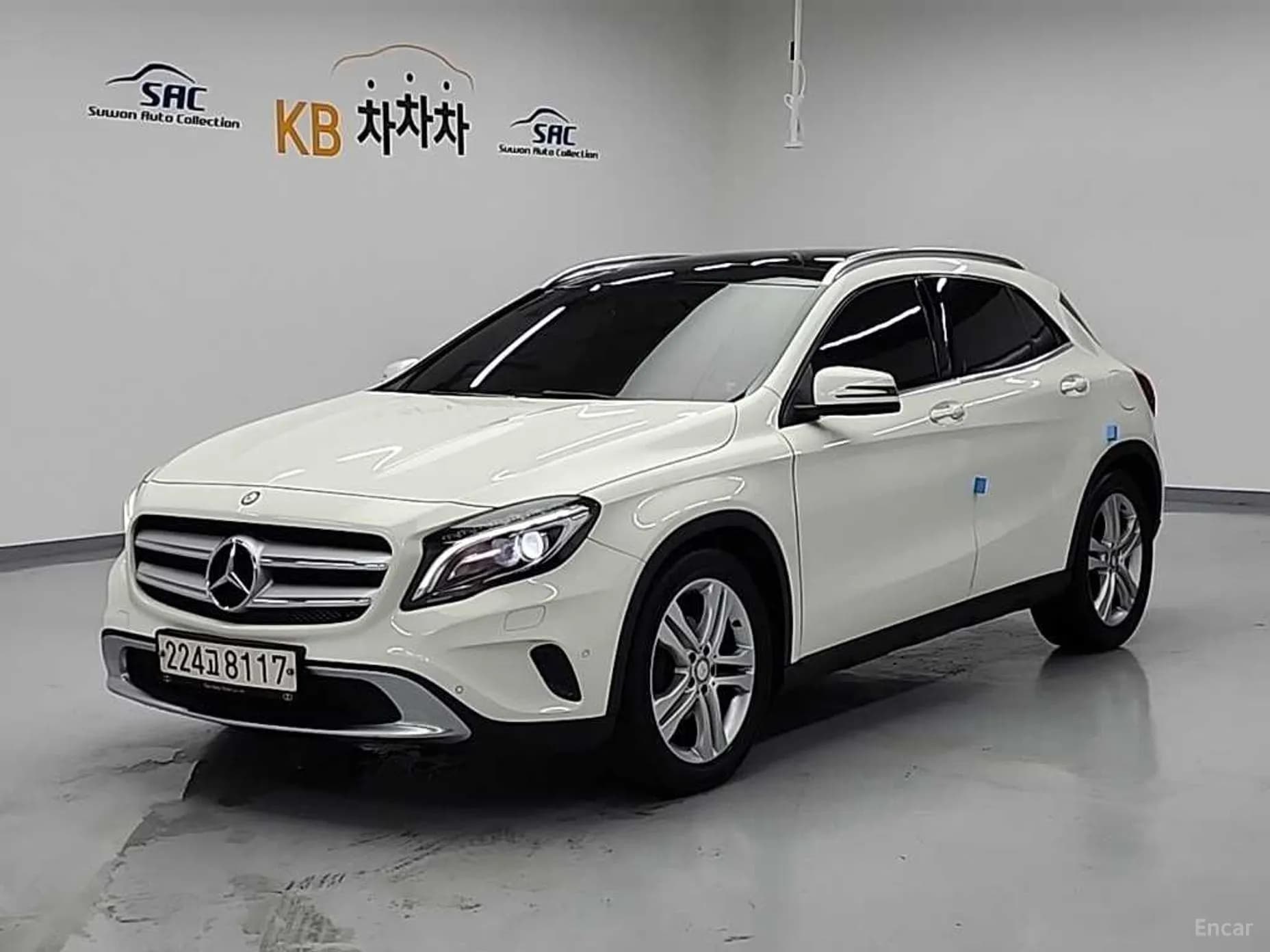 GLA-Class X156
