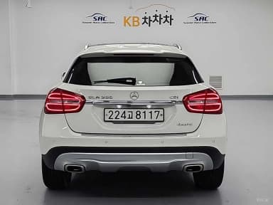GLA-Class X156