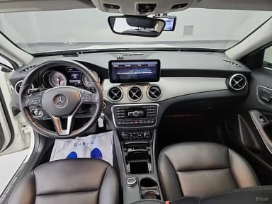 GLA-Class X156