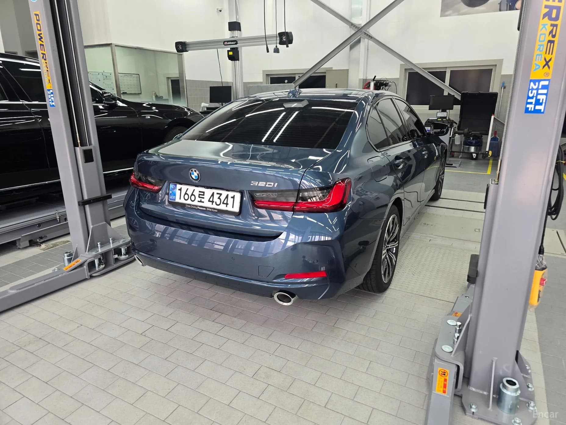 3 Series (G20)