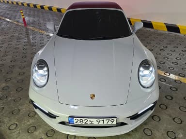911 (992)