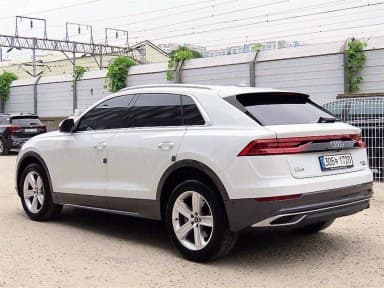 Q8 (4M)