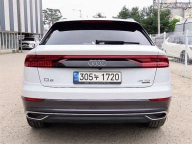 Q8 (4M)
