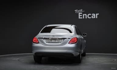 C-Class W205