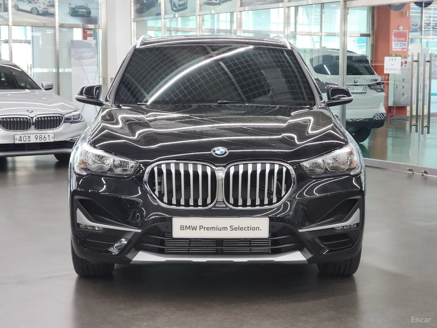 X1 (F48)