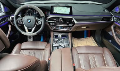 5 Series (G30)