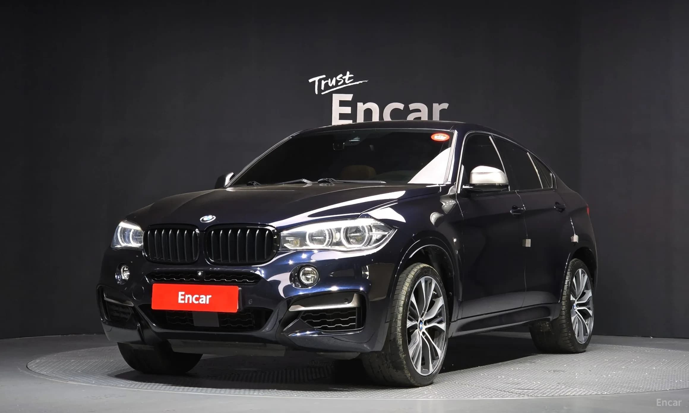 X6 (F16)