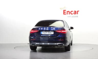 C-Class W206