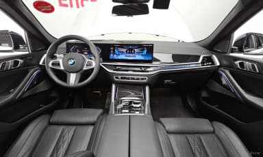 X6 (G06)