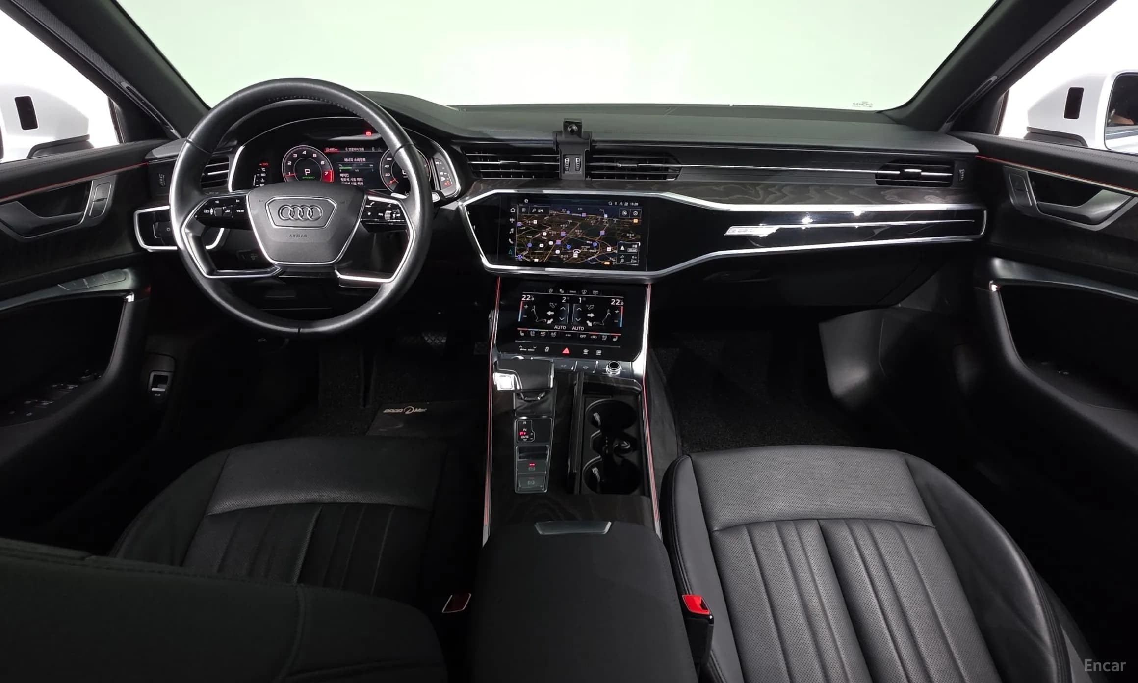 A6 (C8)