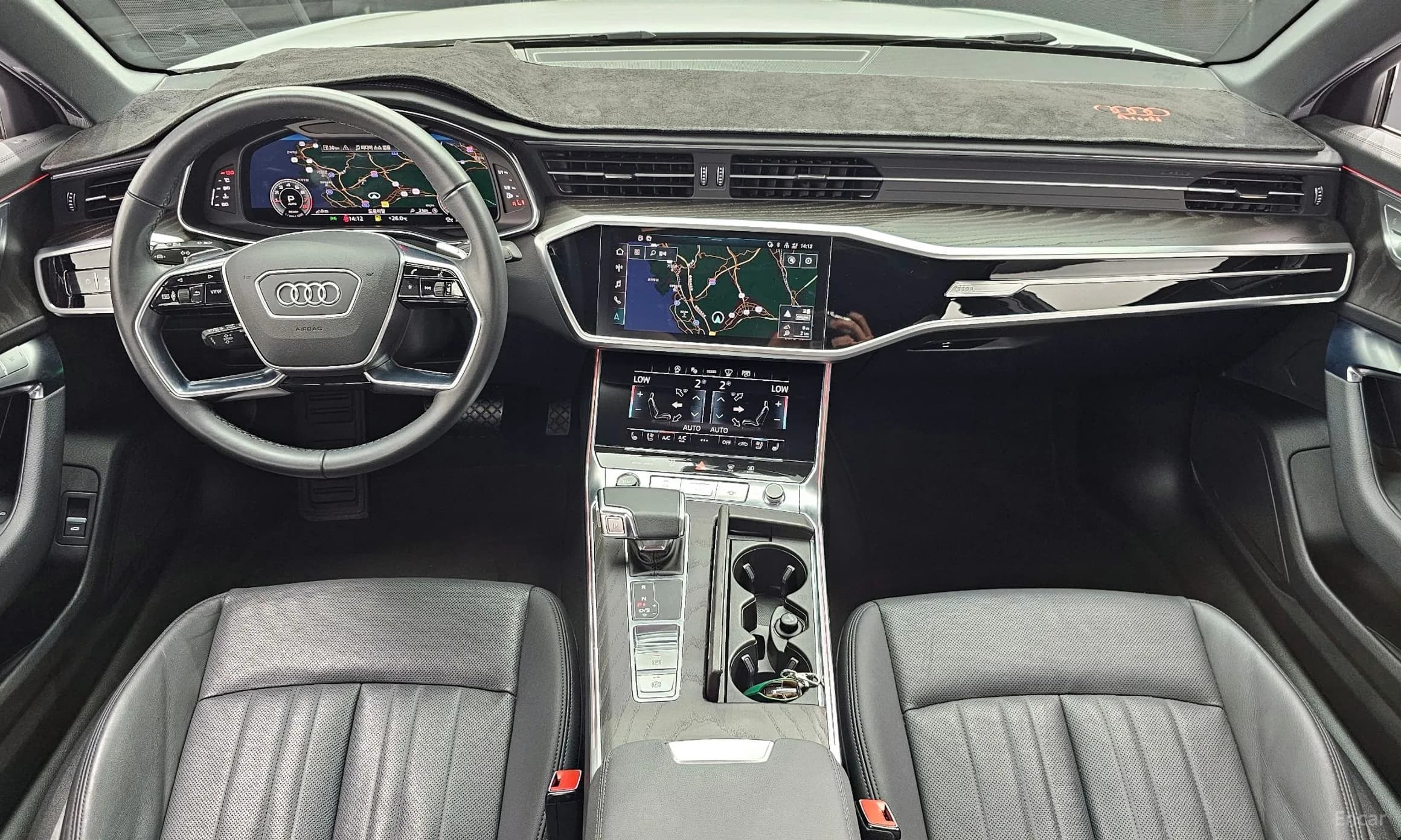 A6 (C8)