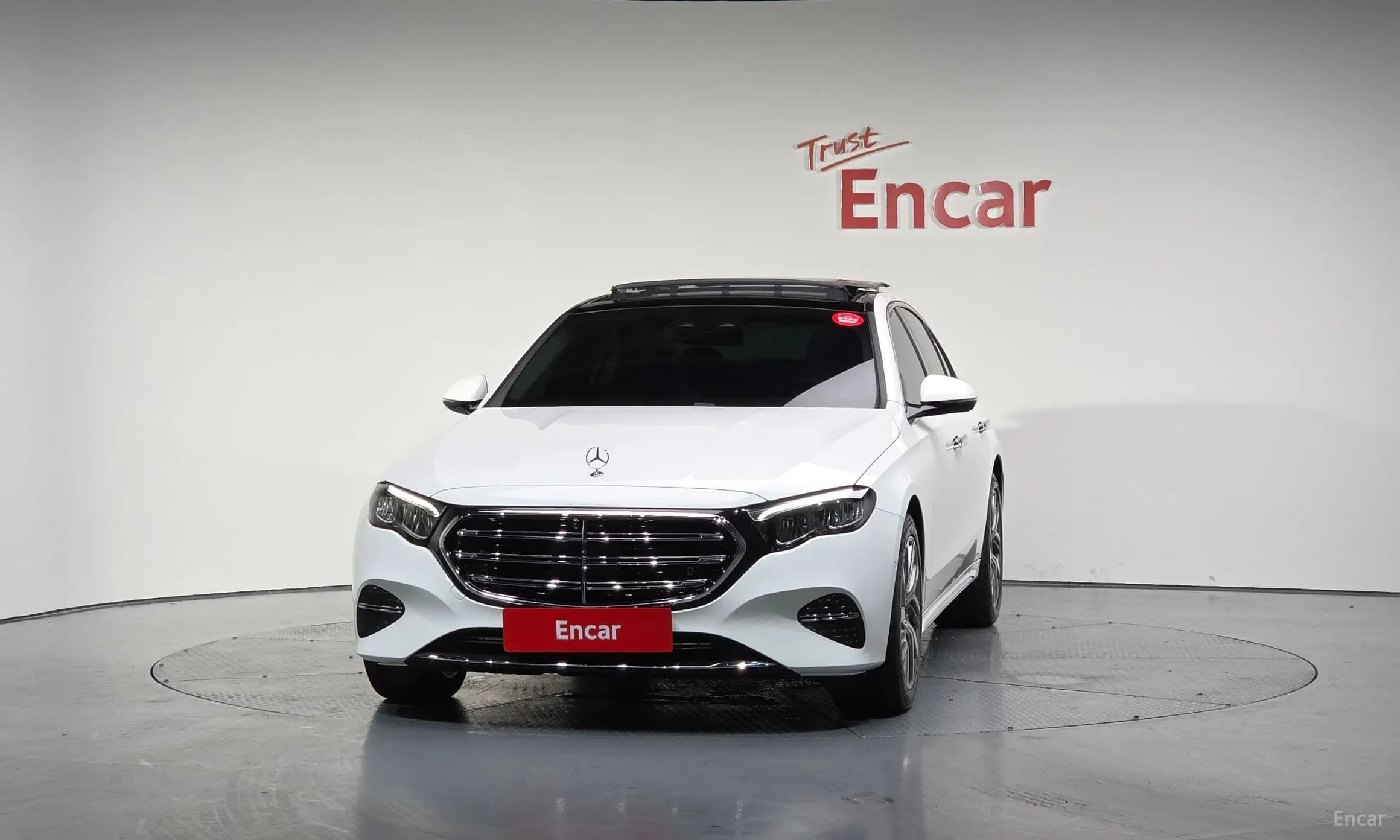 E-Class W214
