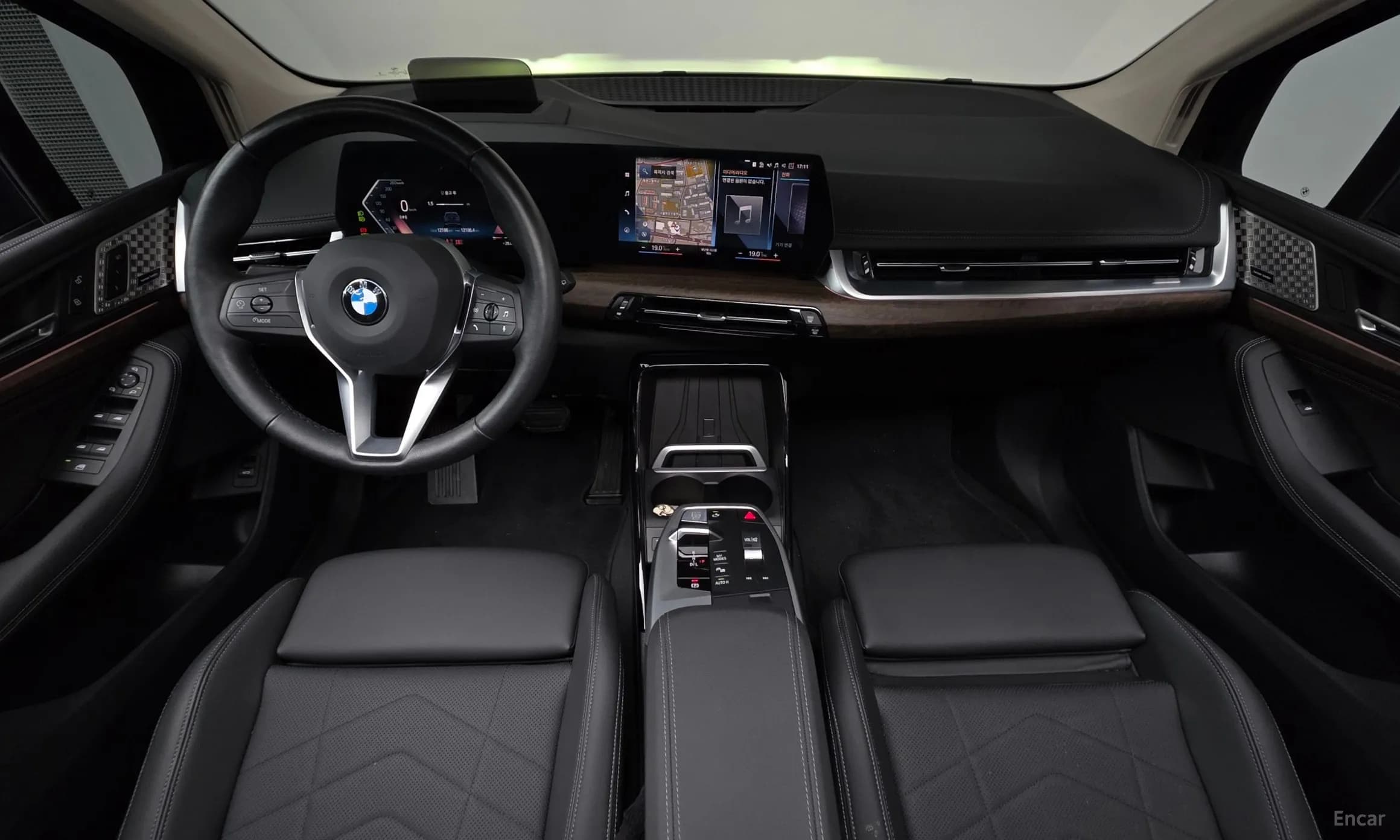2 Series Active Tourer (U06)
