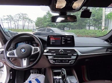 5 Series (G30)