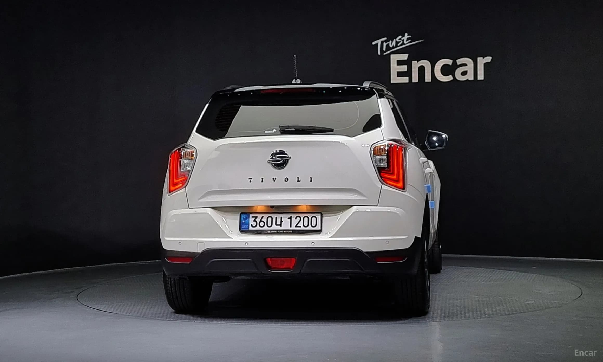 Berry New Tivoli